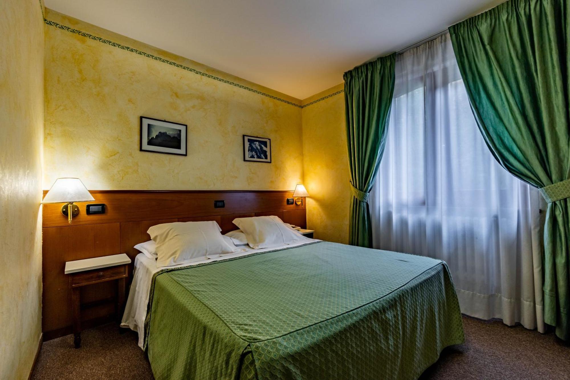 Hotel Beau Sejour Pre-Saint-Didier Exterior photo