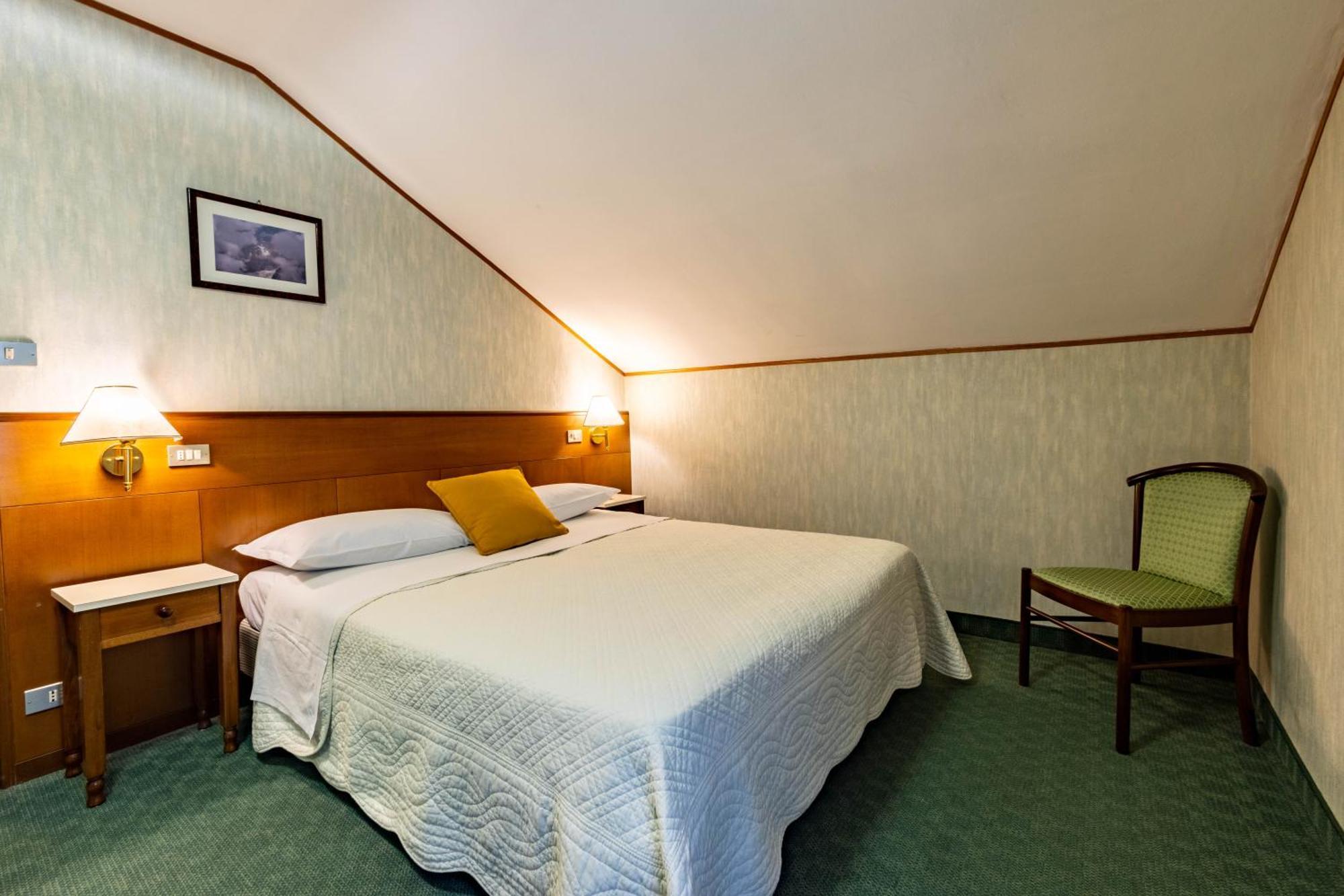 Hotel Beau Sejour Pre-Saint-Didier Exterior photo