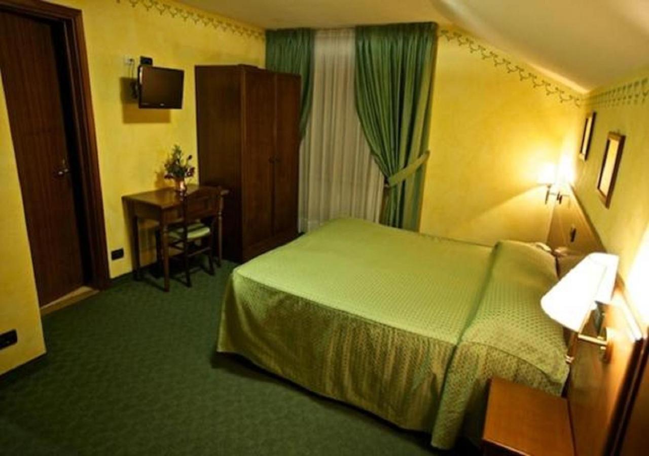 Hotel Beau Sejour Pre-Saint-Didier Exterior photo